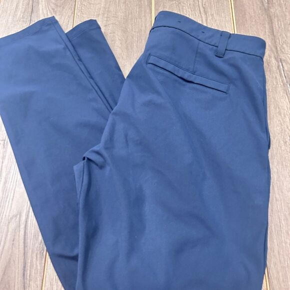 Lululemon Commission Pant - Picture 1 of 4